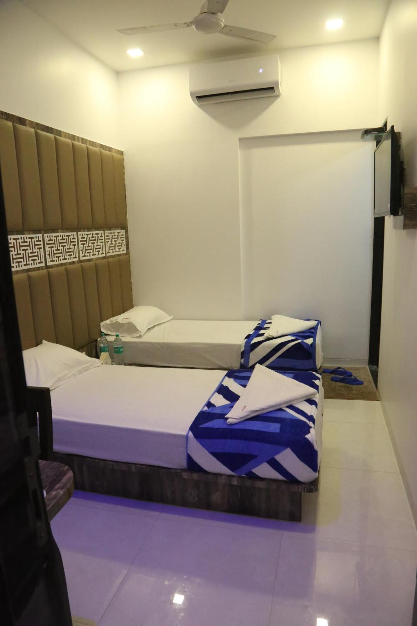 Hotel Magnum Airport T-2 孟买 外观 照片