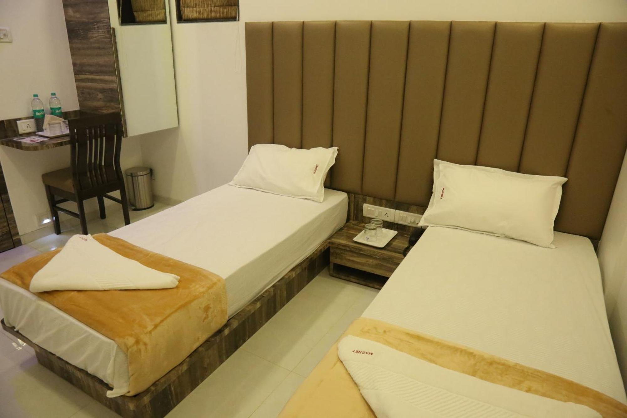 Hotel Magnum Airport T-2 孟买 外观 照片