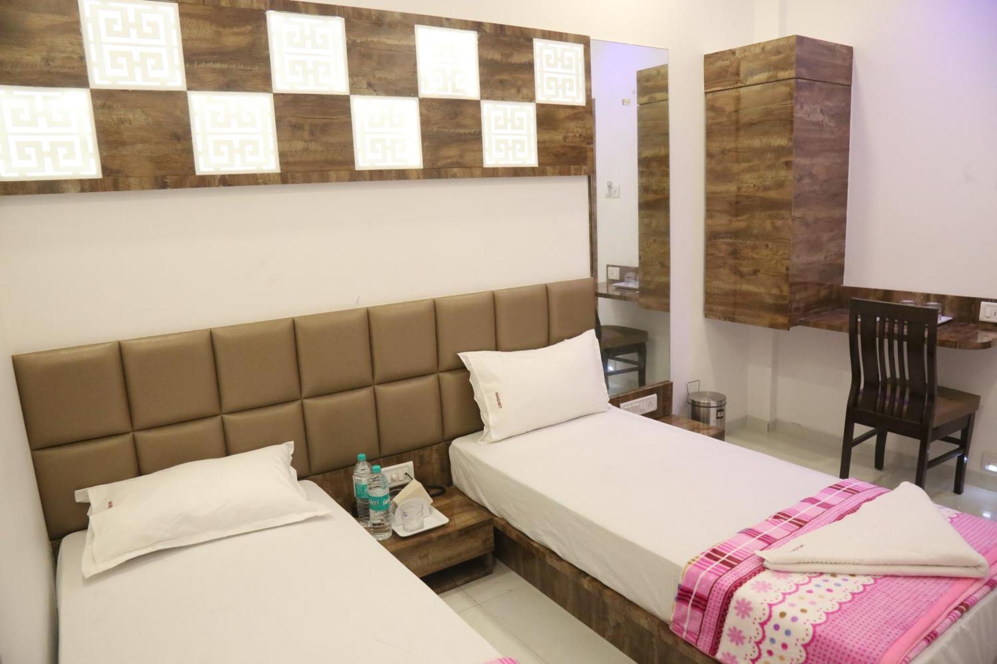 Hotel Magnum Airport T-2 孟买 外观 照片